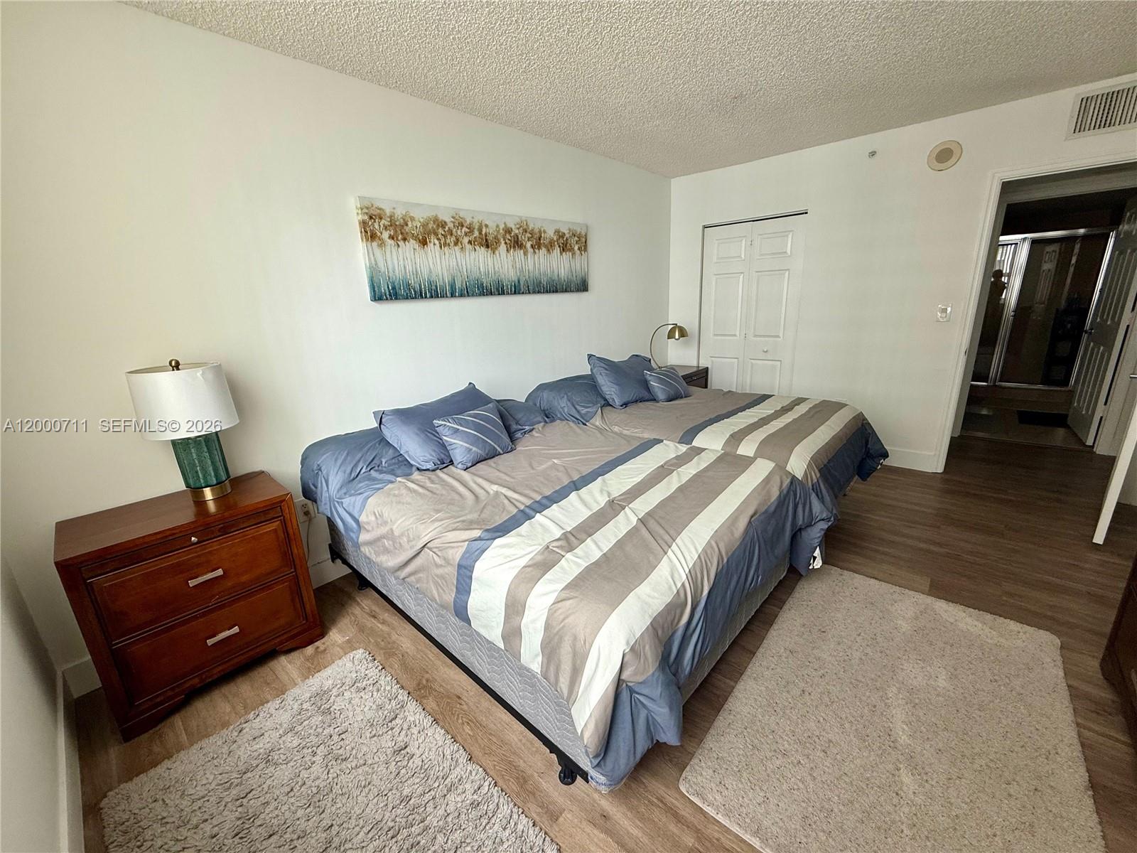 THE MARK ON BRICKELL COND - Residential