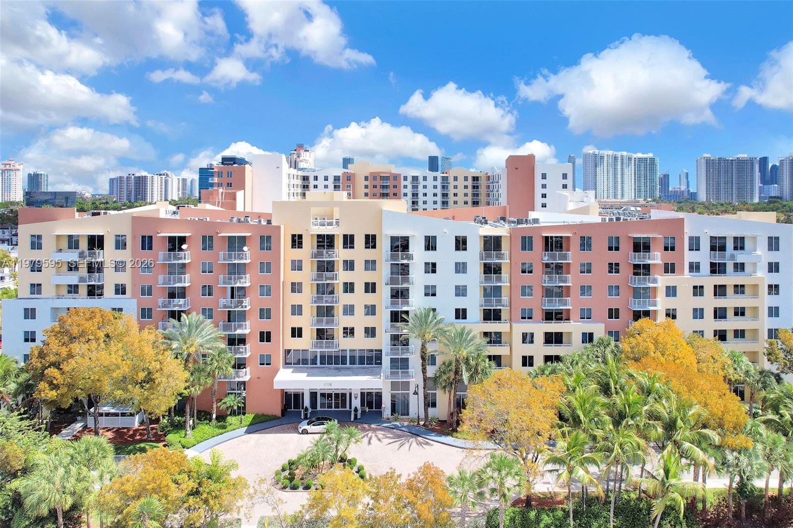 VENTURE AT AVENTURA WEST - Residential Lease