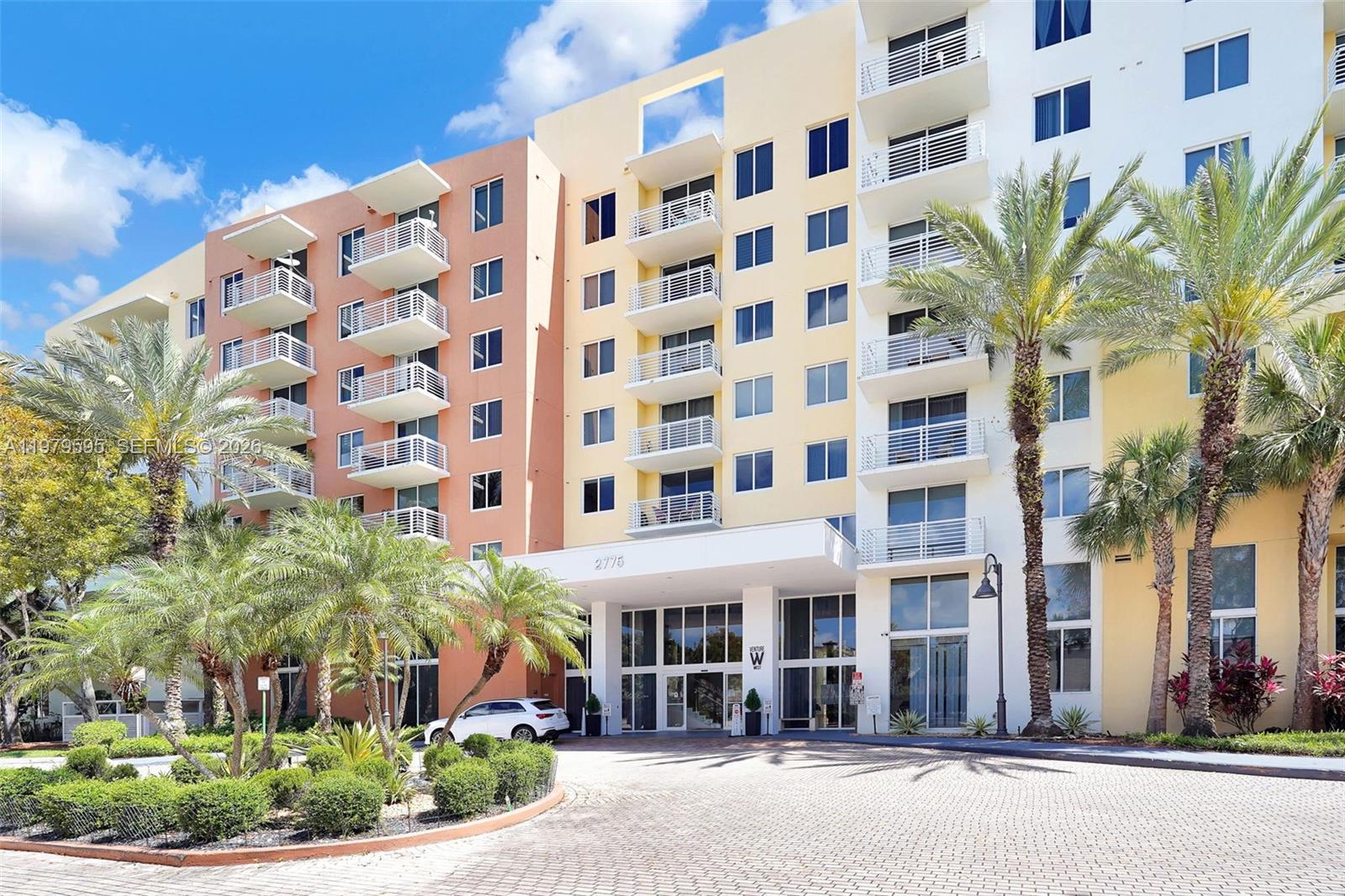 VENTURE AT AVENTURA WEST - Residential Lease