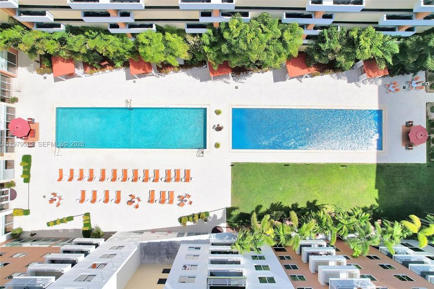 Beautifully upgraded 2 bed. 2 bath condo at Venture West Aventura. No carpets! New wood flooring! Unfurnished. Close to the Aventura Mall, Publix, Sunny Isles Beach, very clean and bright, gorgeous city views, granite countertop. Stainless Steel Appliances, washer and dryer inside the apartment, amenities: playroom, gym, infinity pool, business center, sauna, etc. Walking distance to several restaurants, hair salons, shops, etc. This property is in mint condition and a pleasure to show!