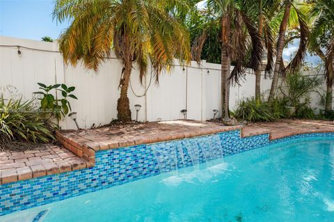 Tiny photo for 372 NW 45th Ter, Deerfield Beach, FL 33442 (MLS # A11967798)