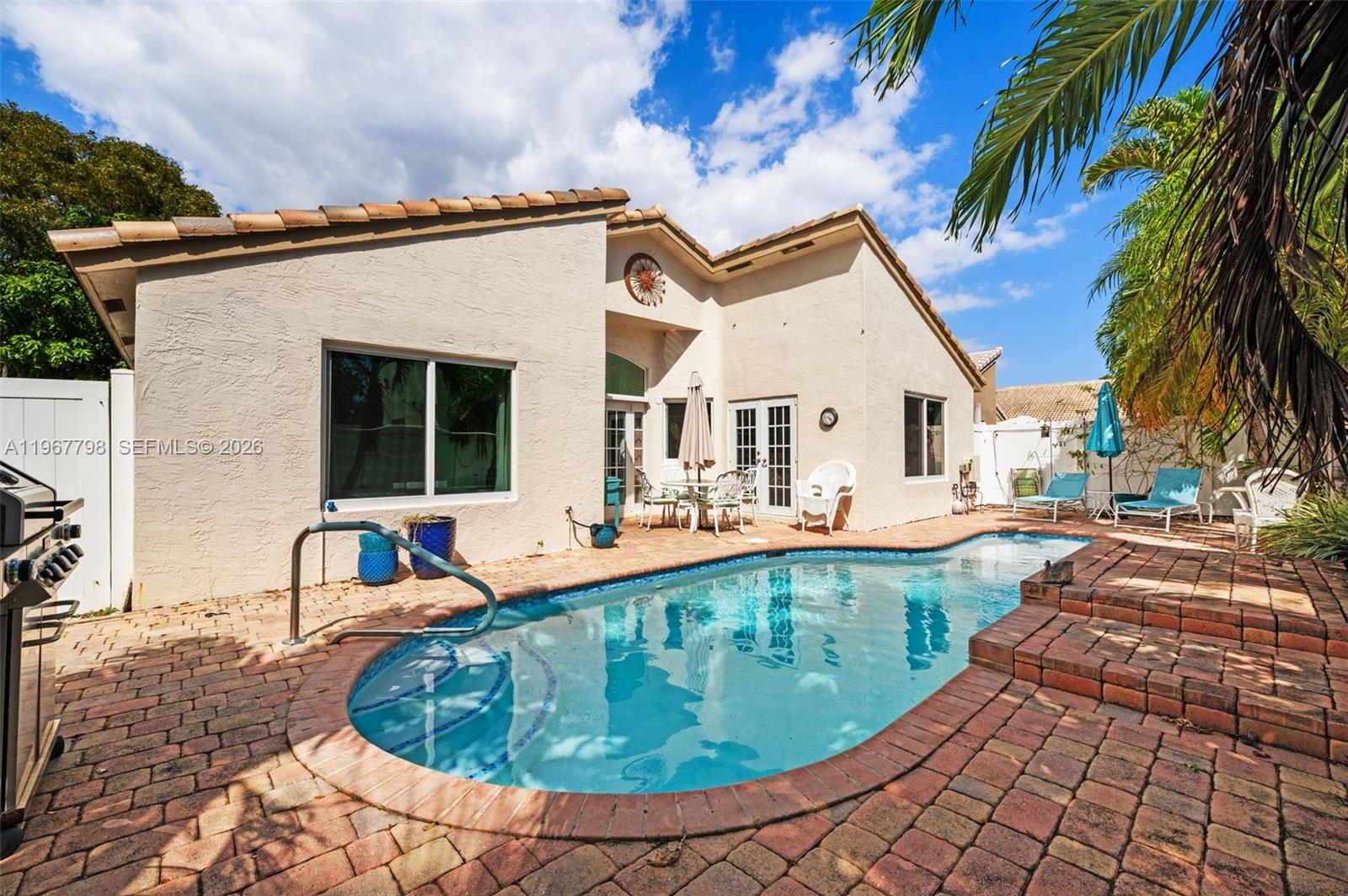 COQUINA LAKES - Residential