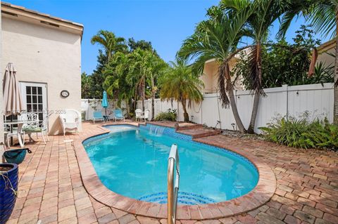 Tiny photo for 372 NW 45th Ter, Deerfield Beach, FL 33442 (MLS # A11967798)