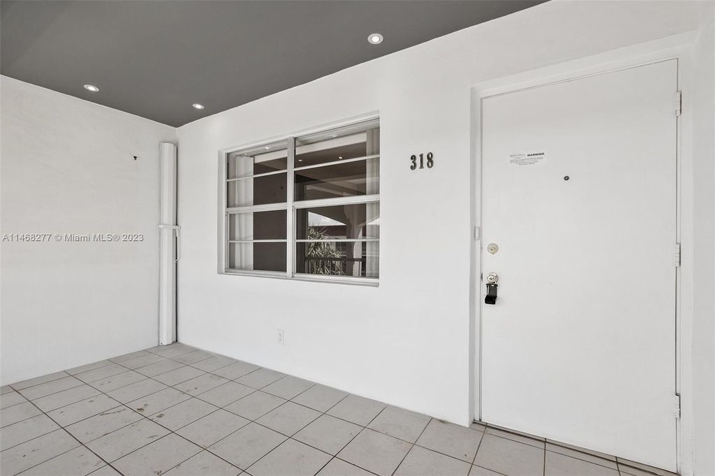 Photo of 581 Blue Heron Dr #318-B, Hallandale Beach, FL 33009 (MLS # A11468277)