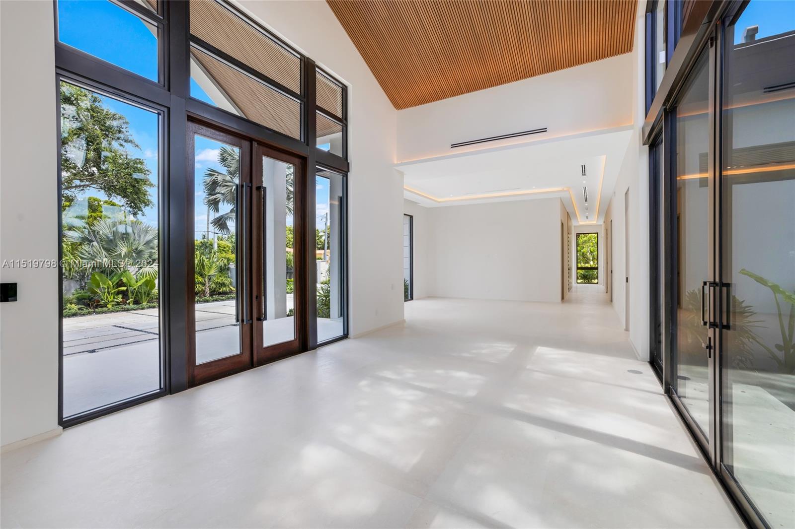 MILLER DRIVE ESTS 1ST ADD - Residential