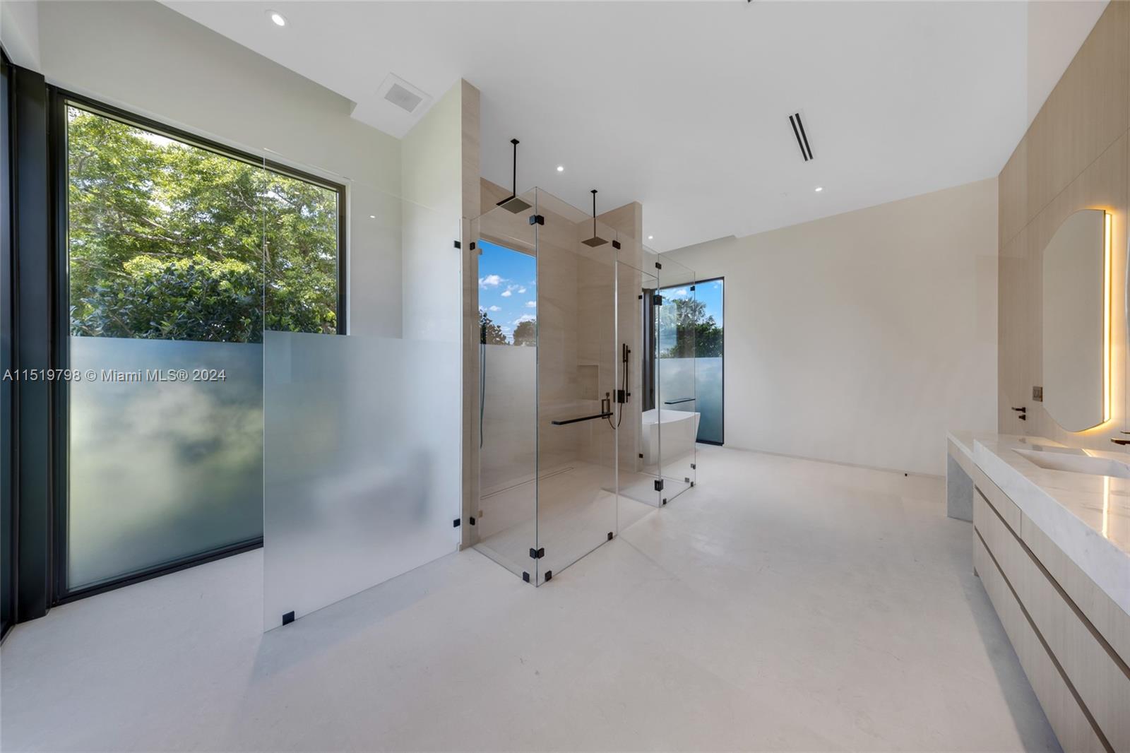 MILLER DRIVE ESTS 1ST ADD - Residential