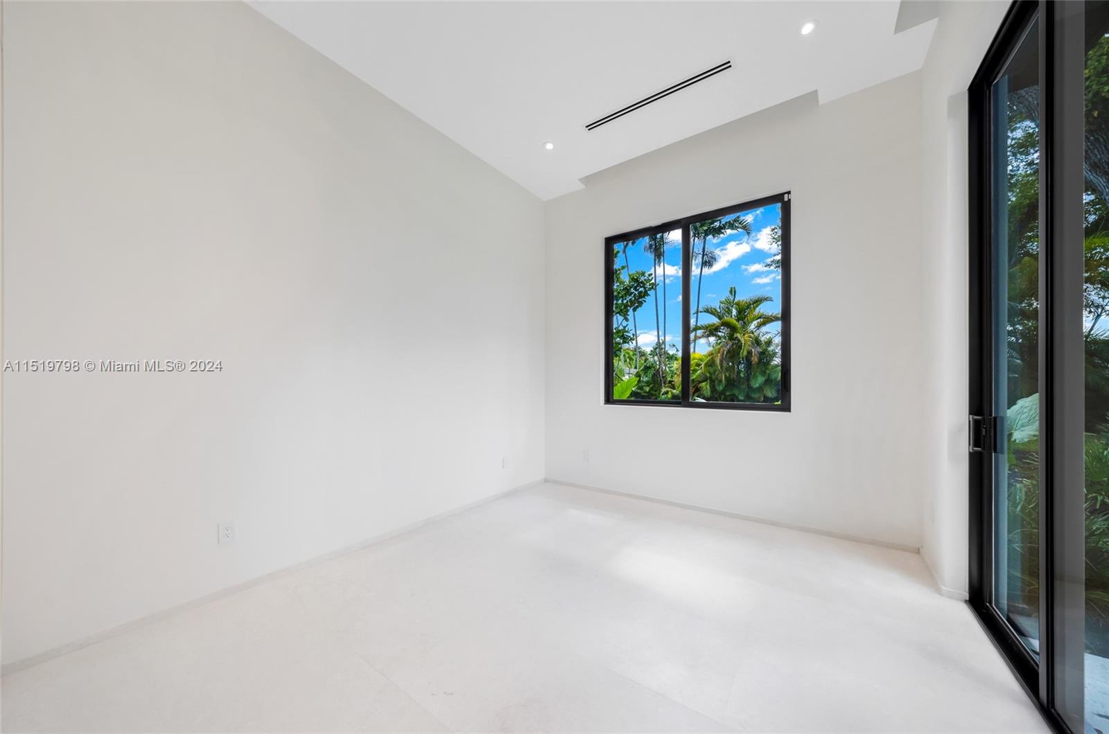 MILLER DRIVE ESTS 1ST ADD - Residential