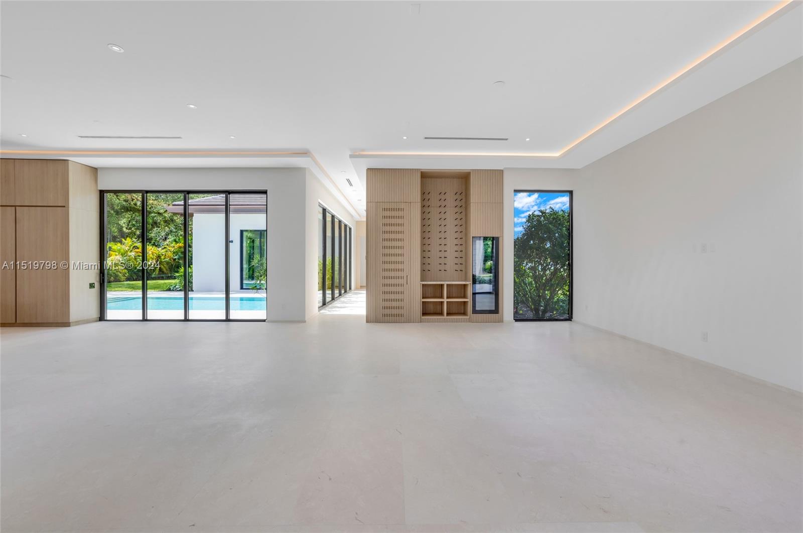 MILLER DRIVE ESTS 1ST ADD - Residential