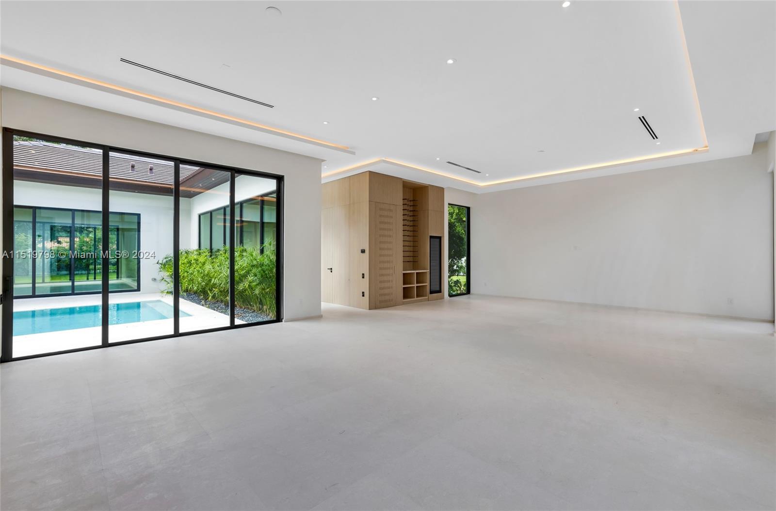 MILLER DRIVE ESTS 1ST ADD - Residential