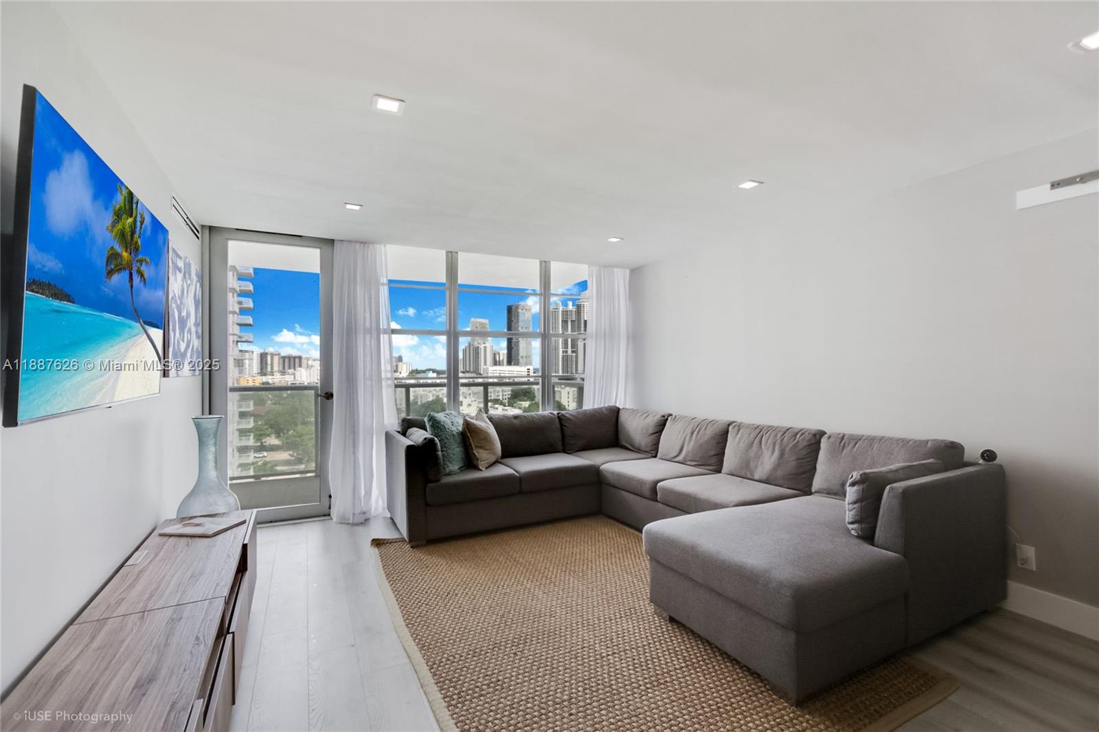Captivating and luxurious… This impeccably remodeled 2 Bed, 2 Bath residence invites you to embrace breathtaking city and ocean views from the moment you enter. Every detail has been thoughtfully upgraded: beautiful flooring, sleek stainless appliances, generous built-in closets, and an airy open layout. The building itself has undergone a stunning transformation, featuring a redesigned lobby, updated balconies, pool, gym, game room, and waterfront BBQ area. A truly beautiful, gentle retreat in the heart of it all. Rented Fully Furnished, for yearly lease.