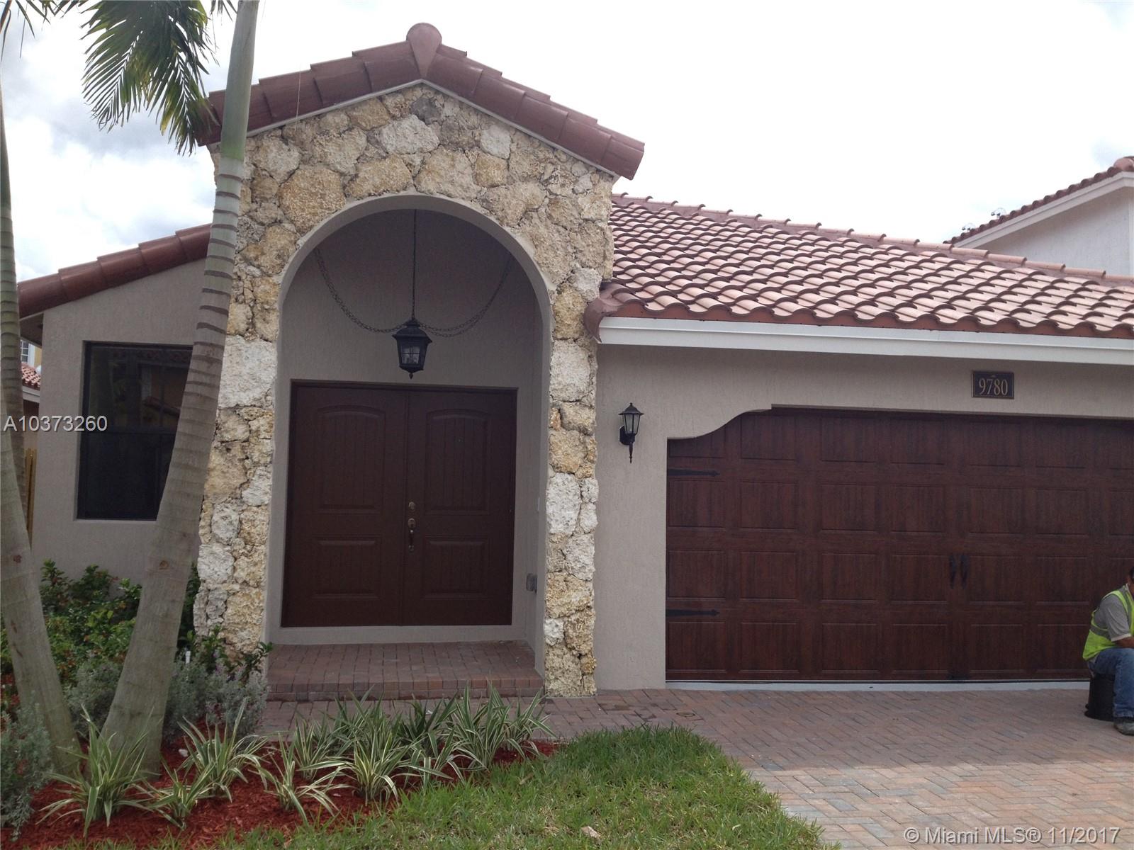 FONTAINEBLEAU WEST - Residential Lease