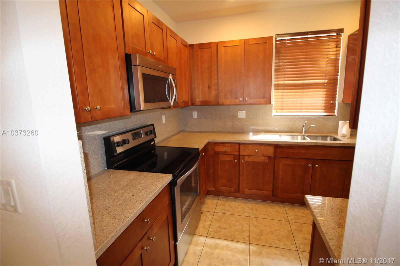 FONTAINEBLEAU WEST - Residential Lease