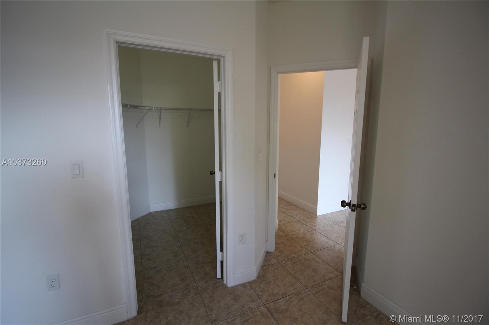 FONTAINEBLEAU WEST - Residential Lease