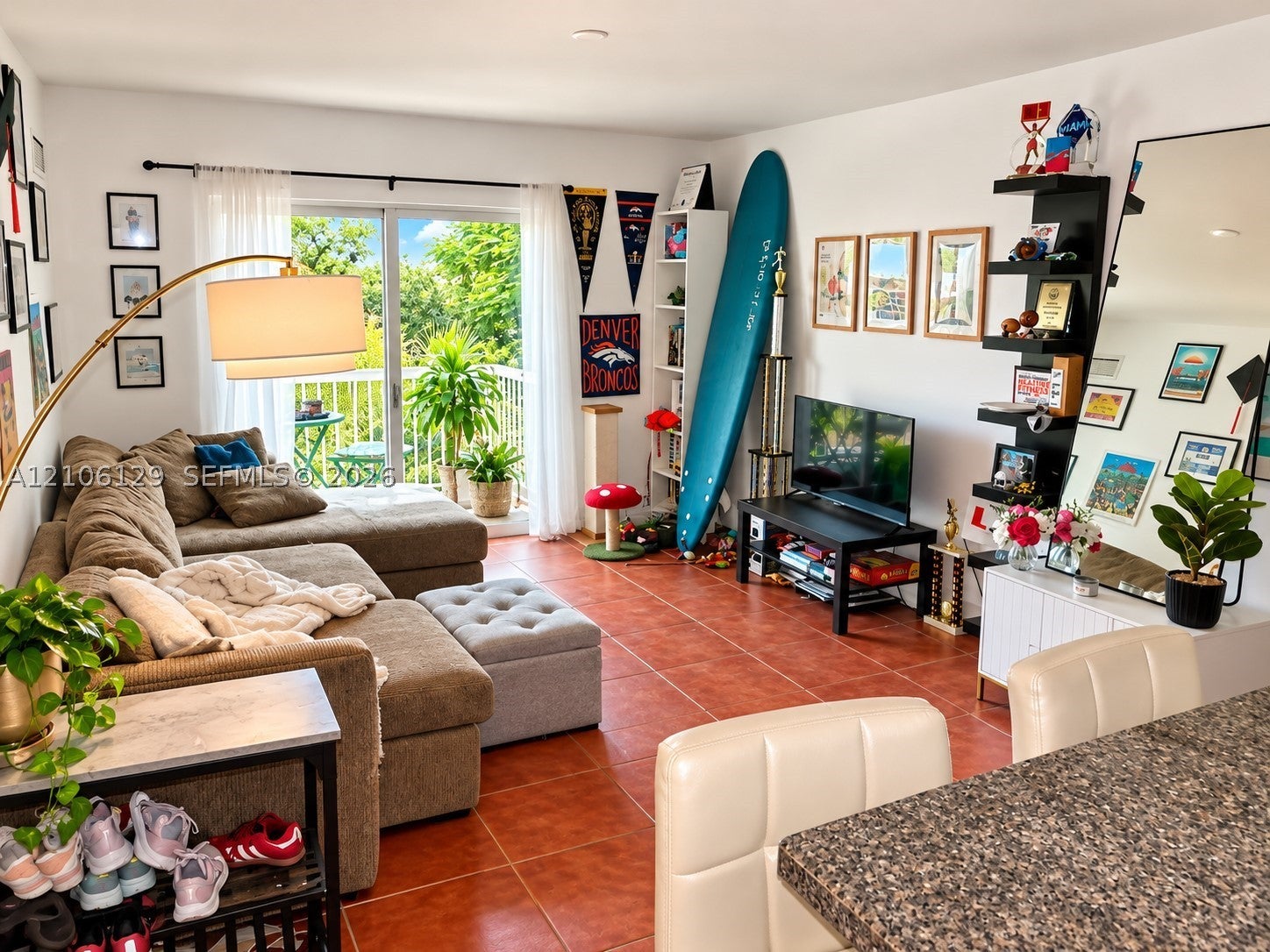 2740 SW 28th Ter 307