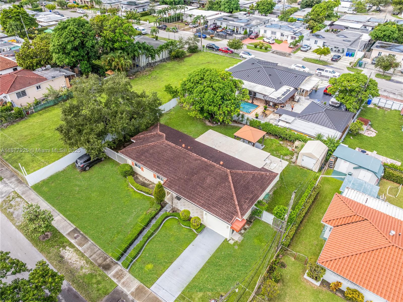 LOUDAN LAND - Residential