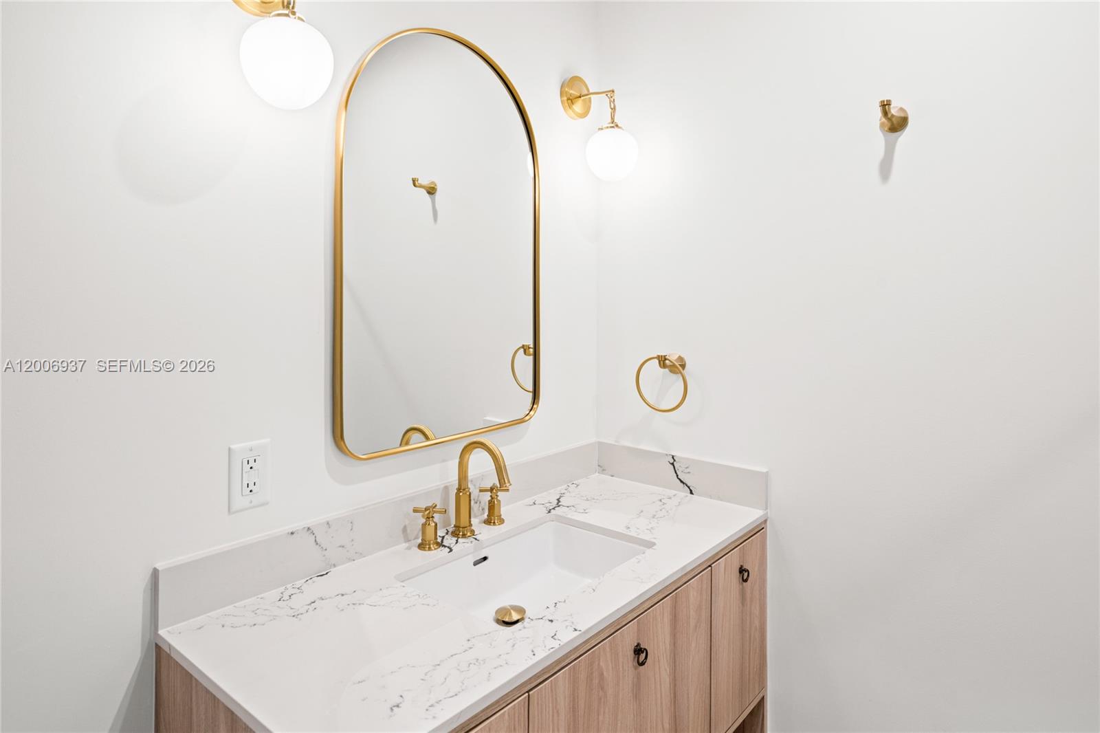 NOMAD WYNWOOD RESIDENCES - Residential Lease