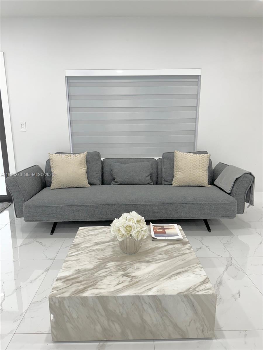 CORAL WAY PK SEC D - Residential