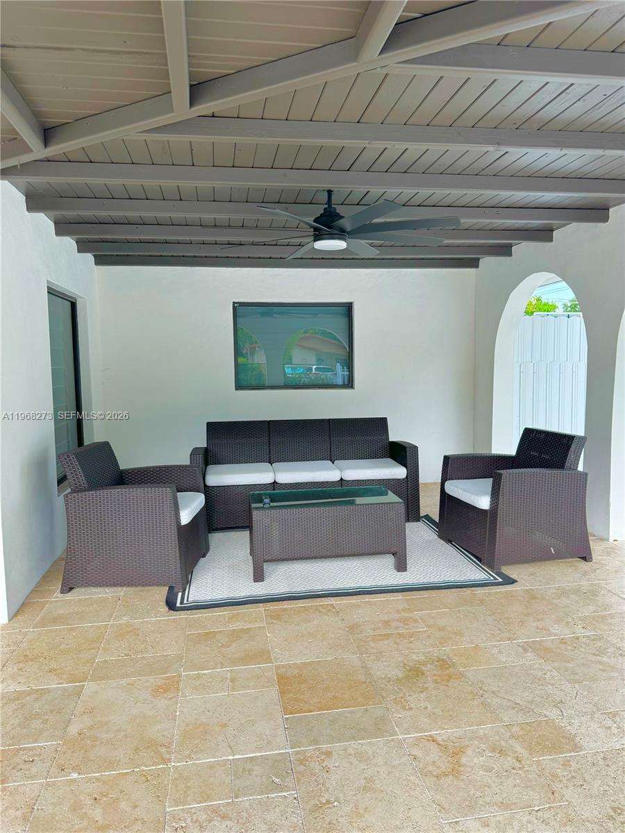 CORAL WAY PK SEC D - Residential