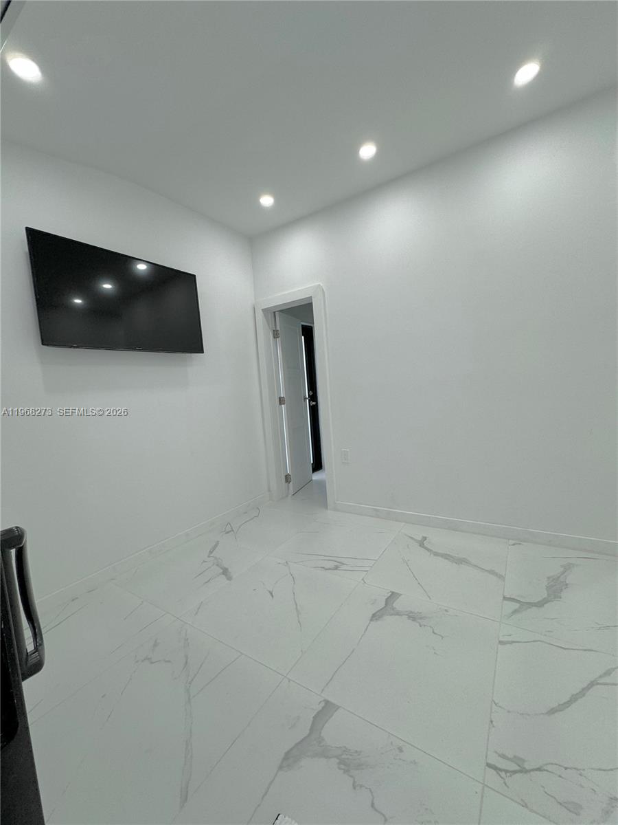 CORAL WAY PK SEC D - Residential