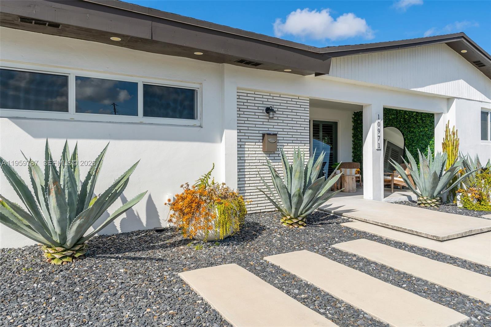 GREEN HILLS SEC 3 - Residential