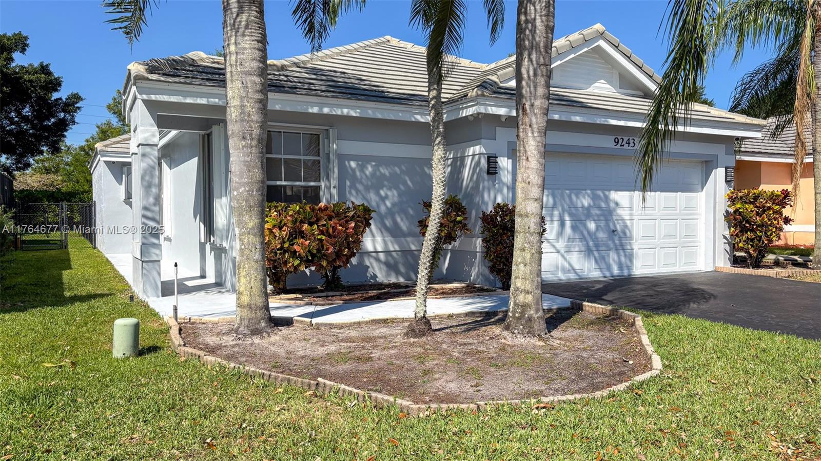 FOREST RIDGE CLUSTER HOME - Residential Lease