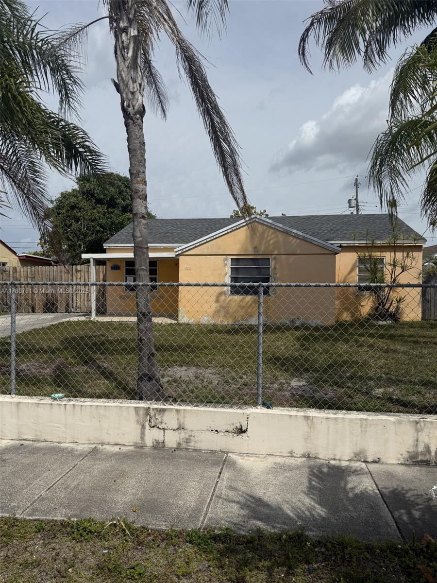 Property for Sale at 741 Ne 2nd Pl, Hialeah, Miami-Dade County, Florida - Bedrooms: 3 
Bathrooms: 1  - $449,000