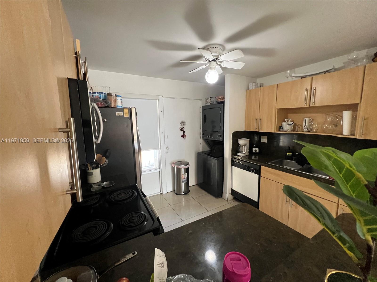 PARKVIEW CONDO NO 1 - Residential