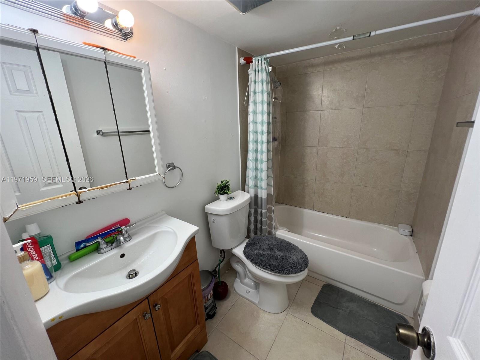 PARKVIEW CONDO NO 1 - Residential