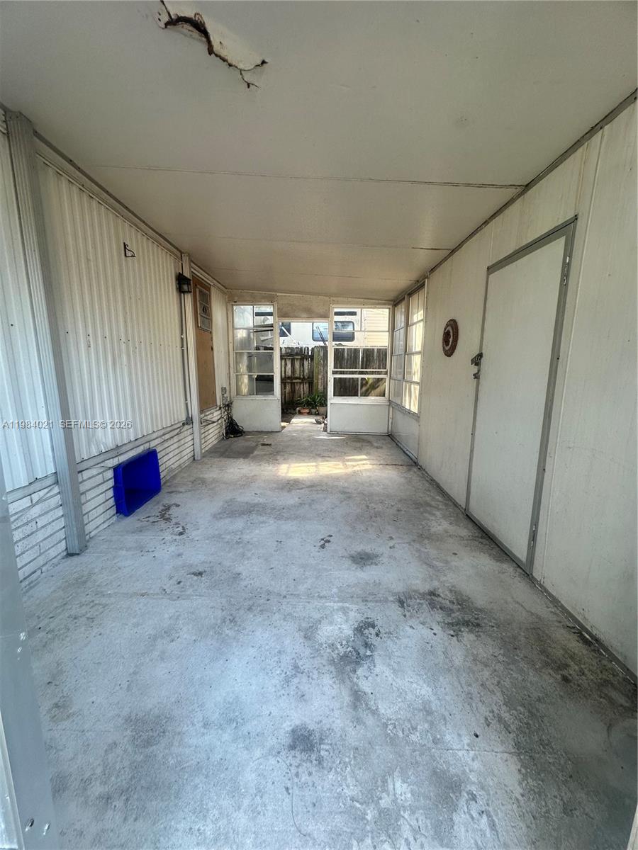 WATERGATE MOBILE HOME EST - Residential Lease