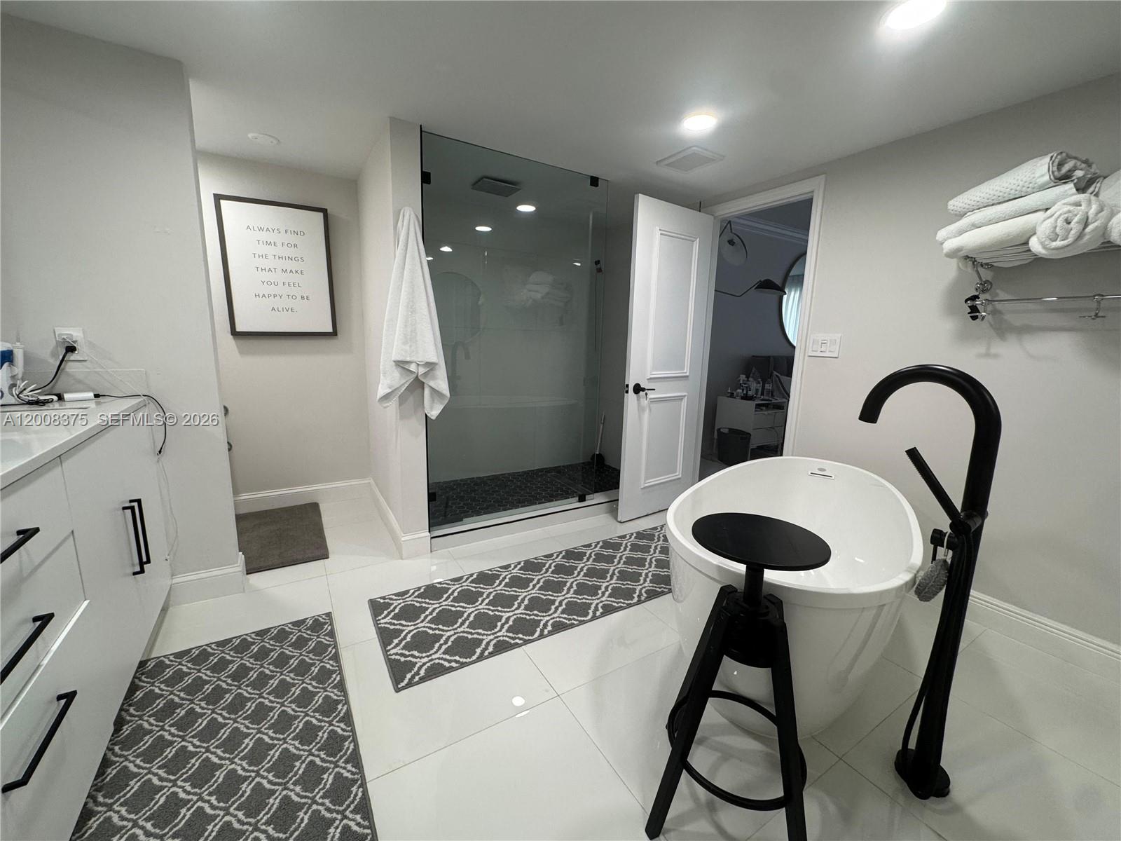 Jockey Club III - Residential