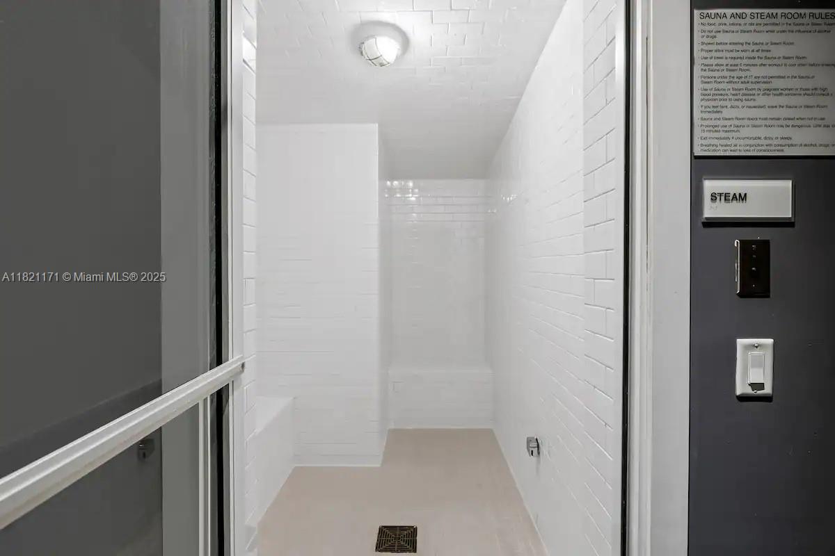 BRICKELLHOUSE CONDO - Residential Lease