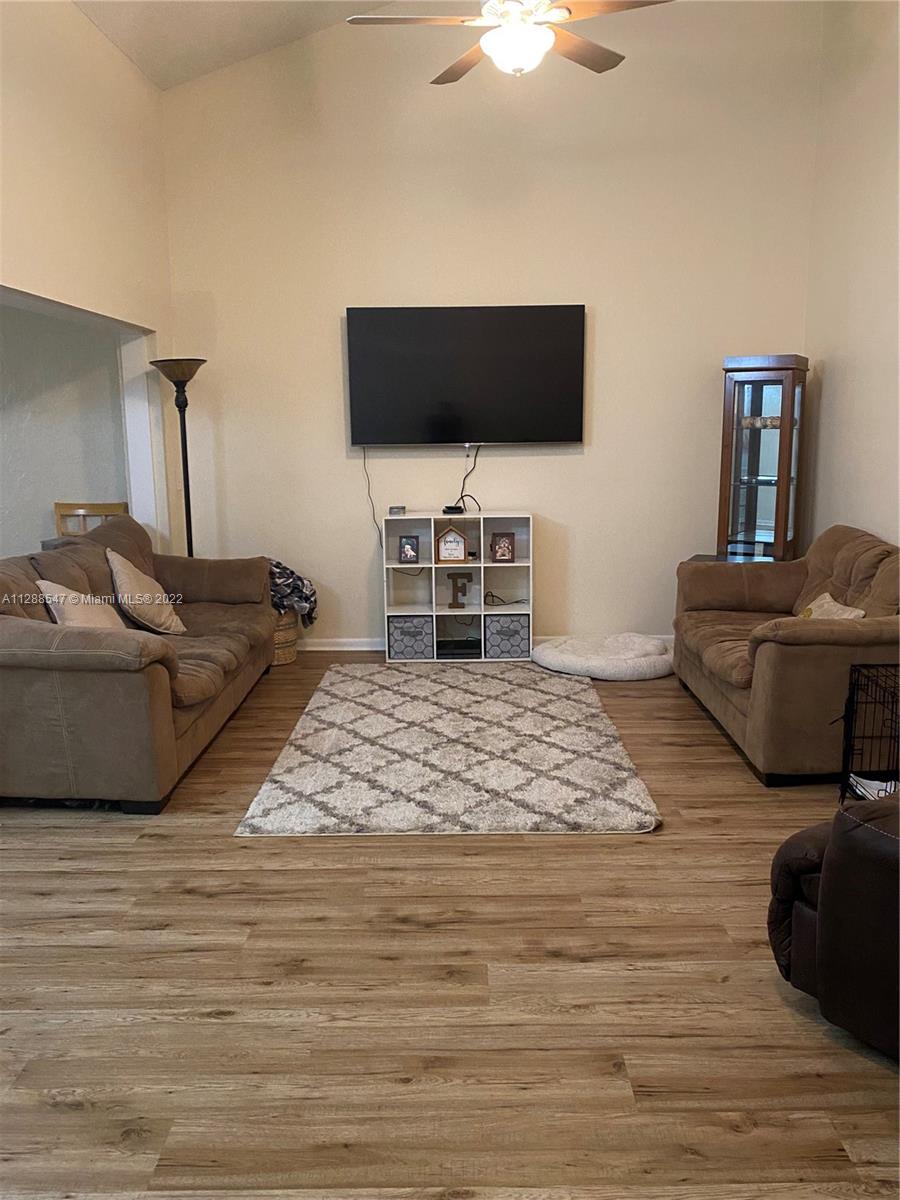 QUAIL MEADOW - Residential