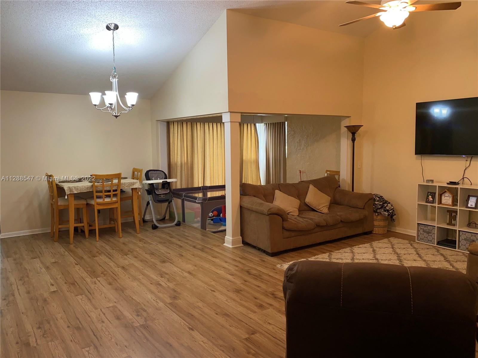 QUAIL MEADOW - Residential