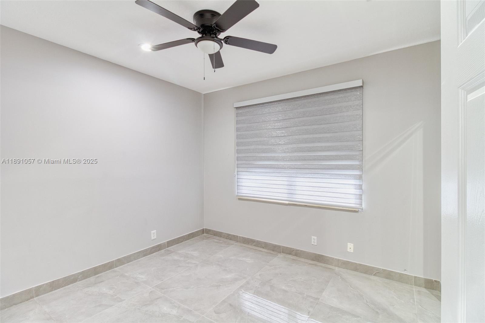 MAPLE RIDGE - Residential Lease