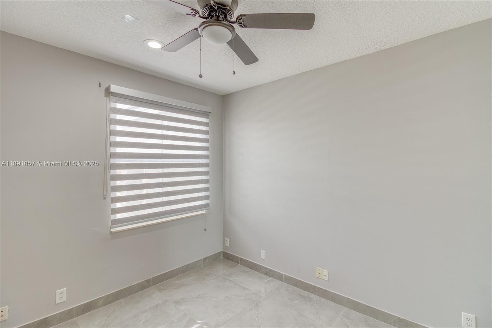 MAPLE RIDGE - Residential Lease