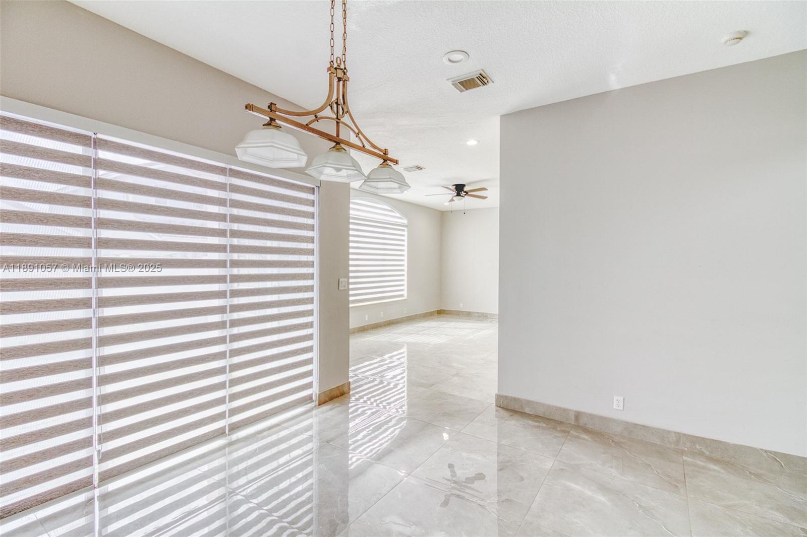 MAPLE RIDGE - Residential Lease