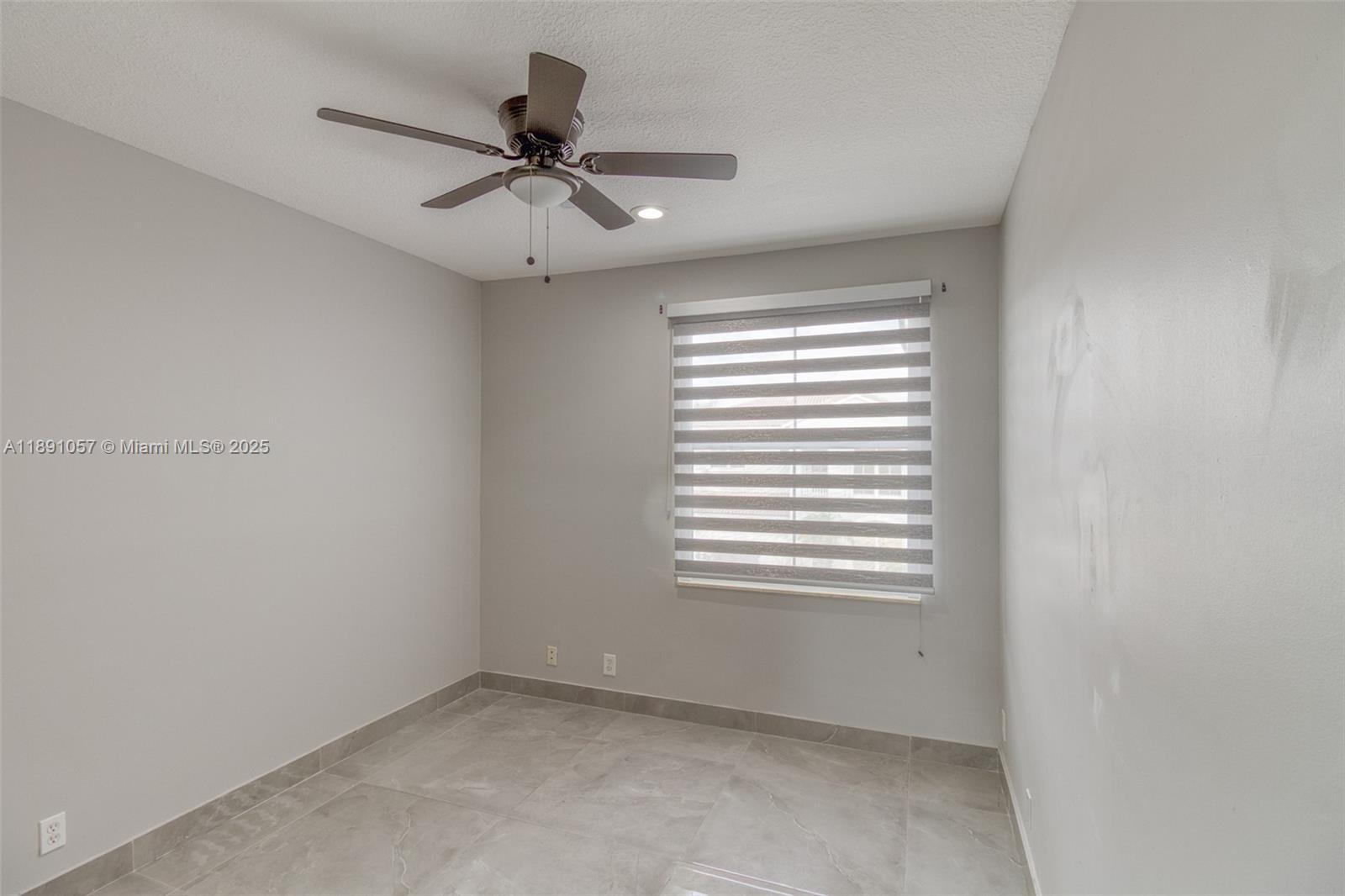 MAPLE RIDGE - Residential Lease