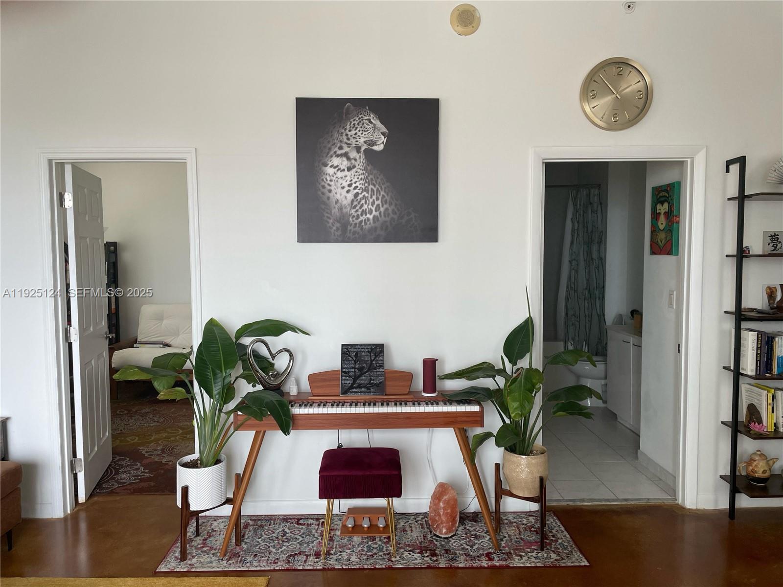 THE LOFT DOWNTOWN II COND - Residential