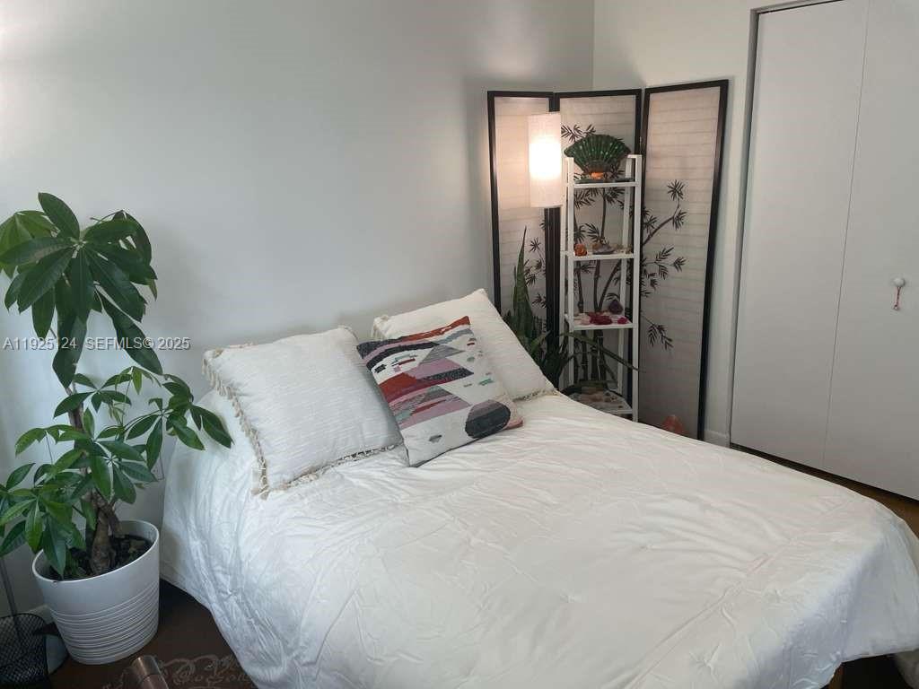 THE LOFT DOWNTOWN II COND - Residential