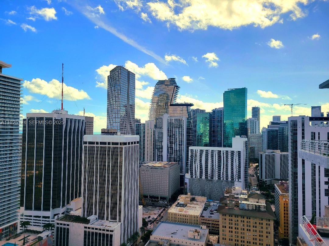 THE LOFT DOWNTOWN II COND - Residential