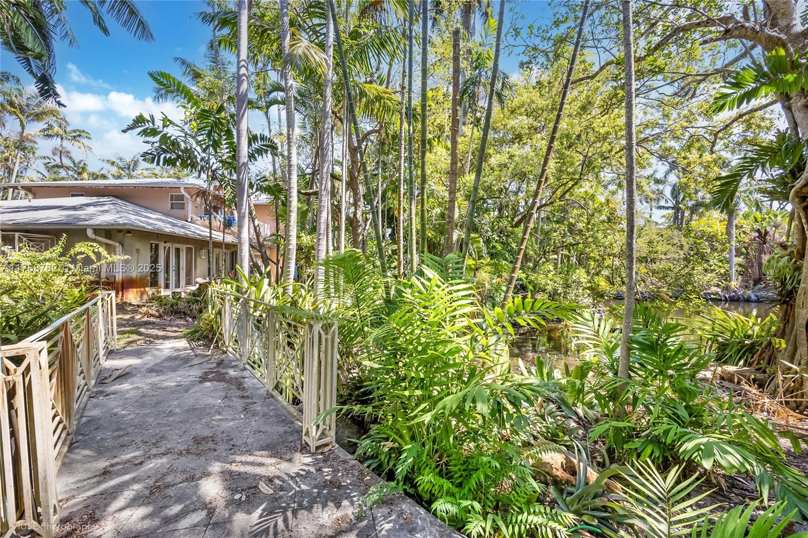 Melrose Park and Riverland - Residential