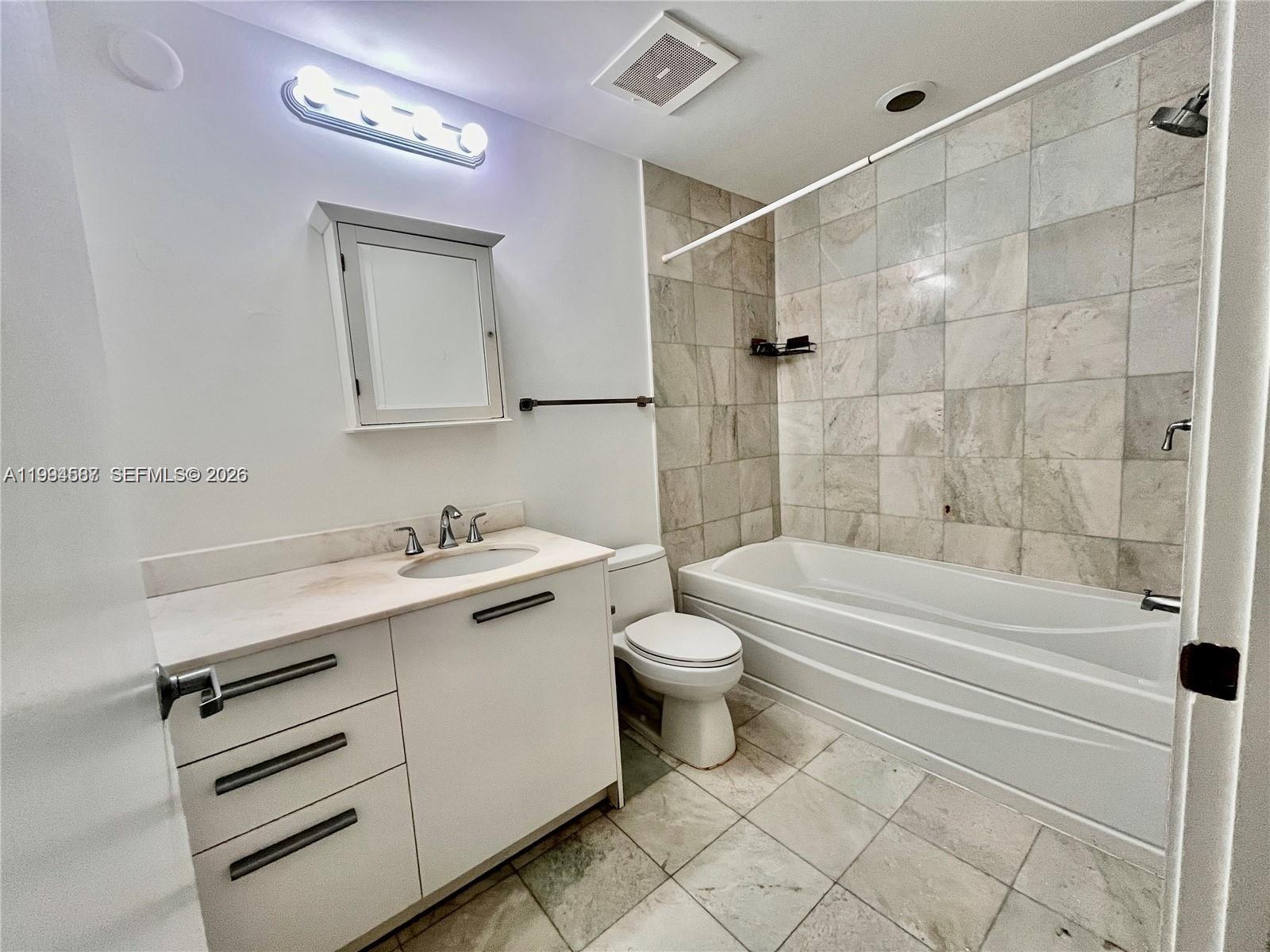 1060 BRICKELL CONDO - Residential Lease