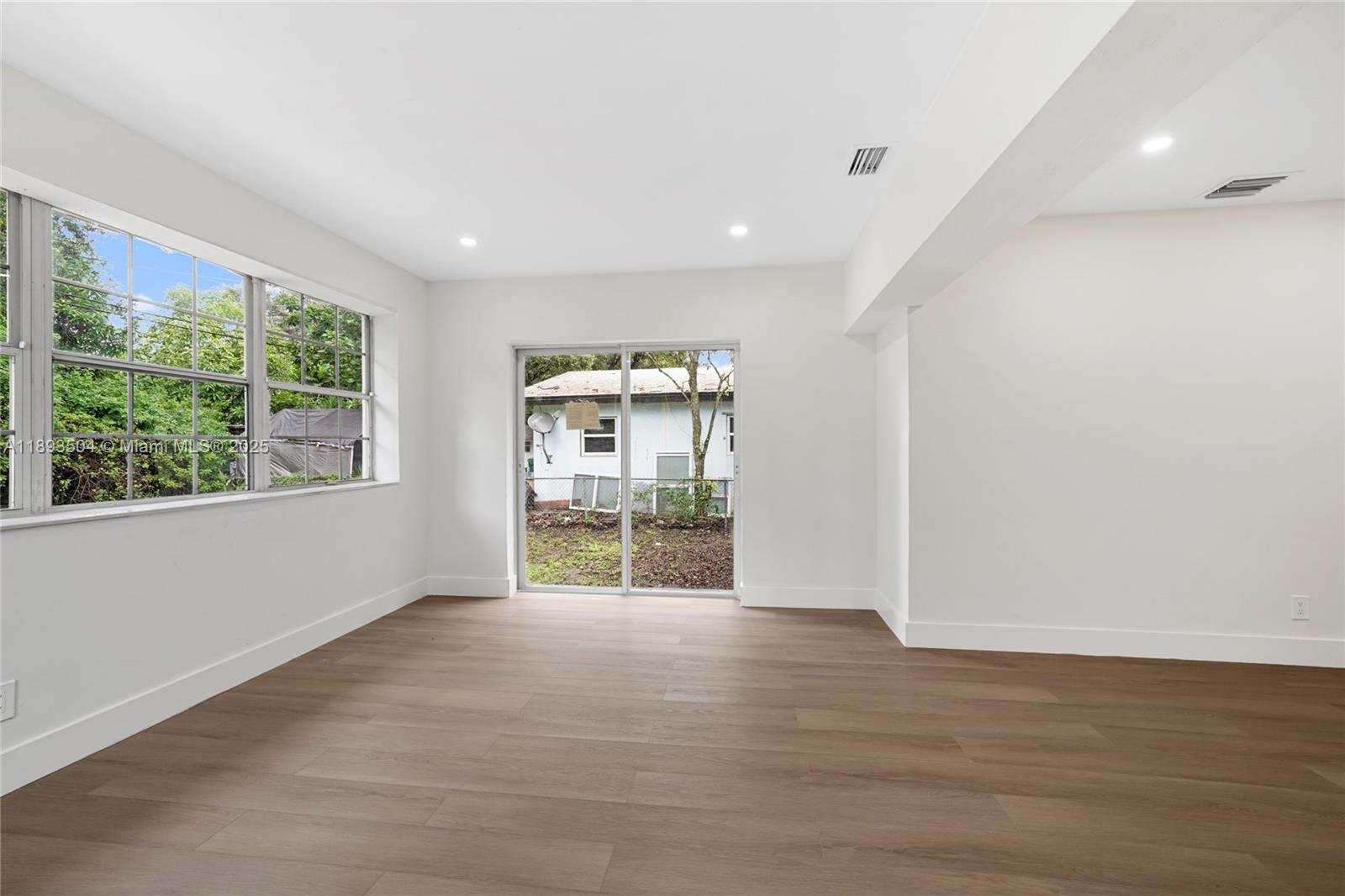 FULFORD HIGHLANDS 1ST ADD - Residential