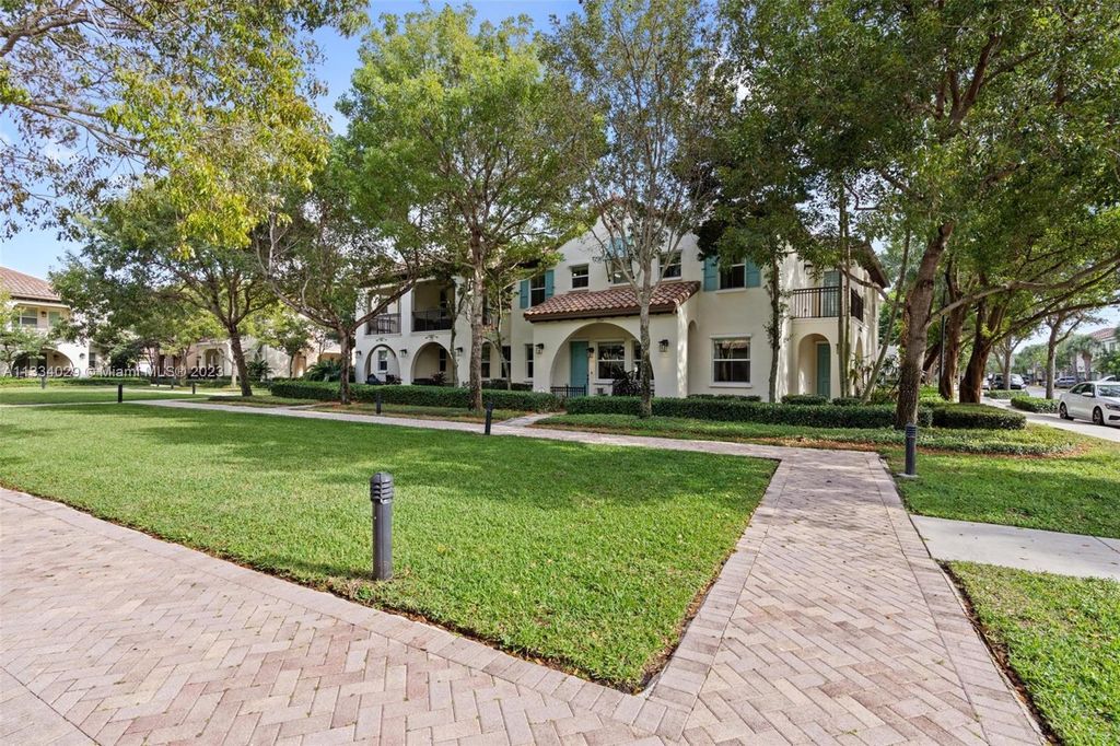 Photo of 4284 Cascada Cir #4284, Cooper City, FL 33024 (MLS # A11334029)