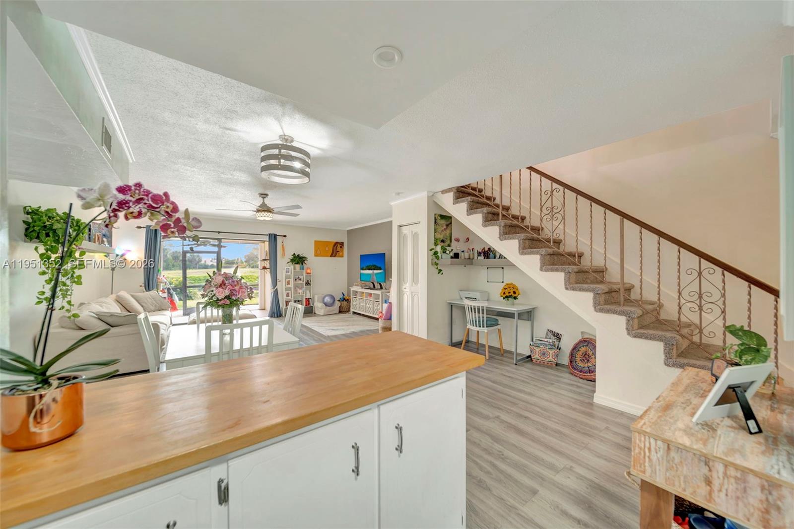 SANDPIPER POINT - Residential