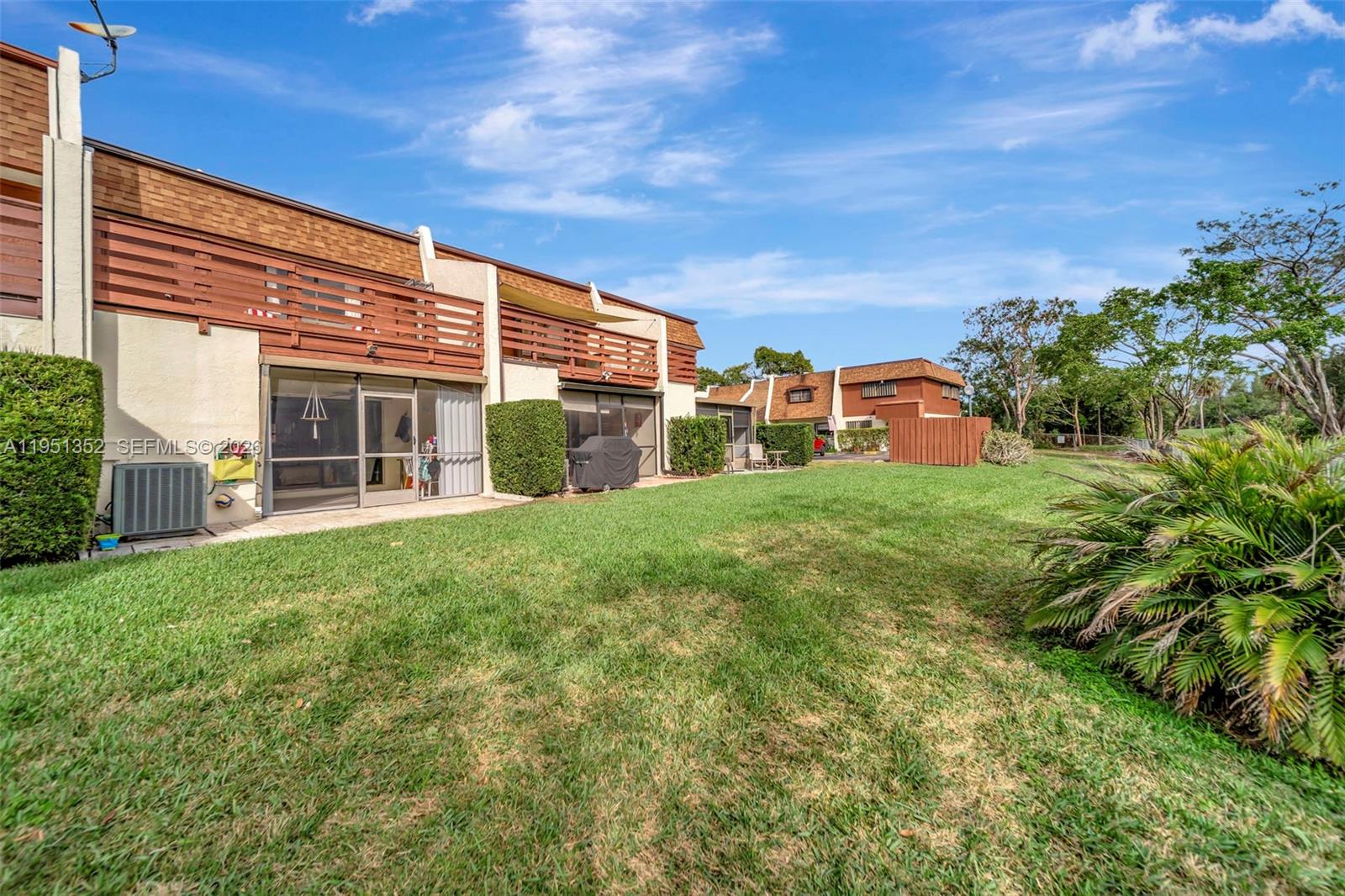 SANDPIPER POINT - Residential