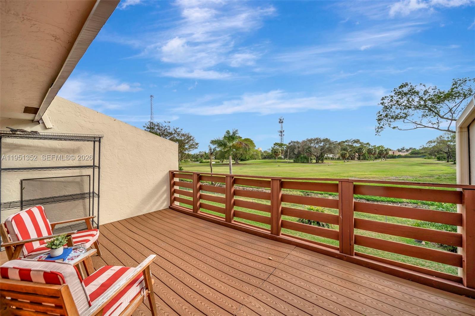 SANDPIPER POINT - Residential