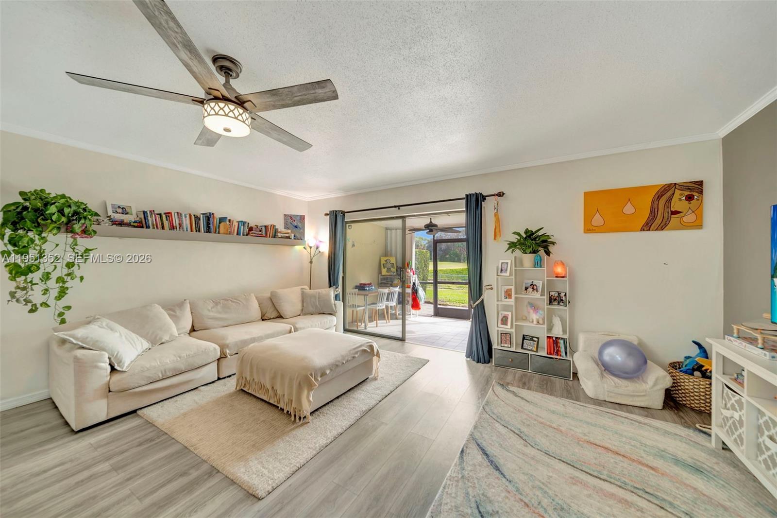 SANDPIPER POINT - Residential