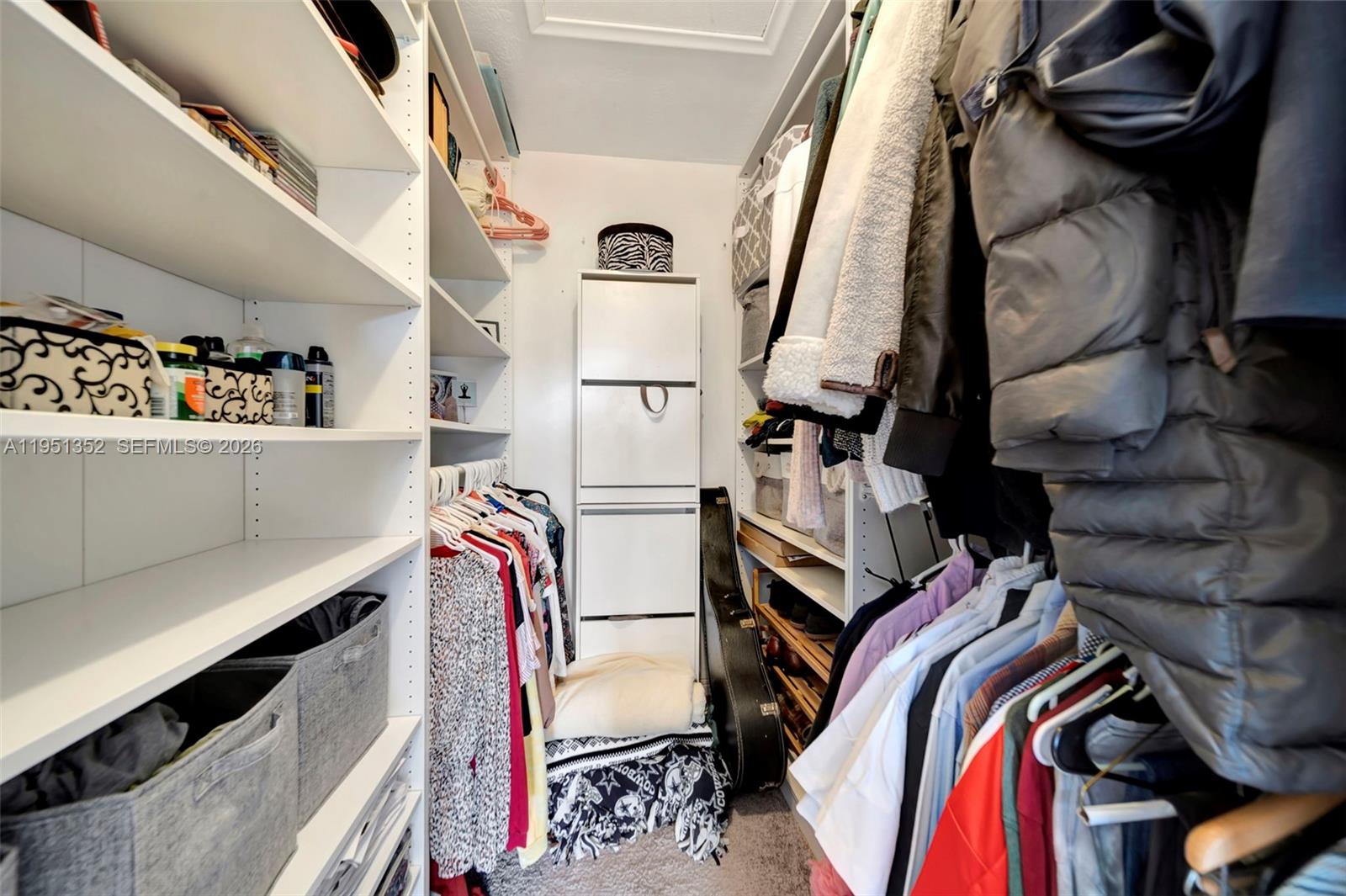 SANDPIPER POINT - Residential