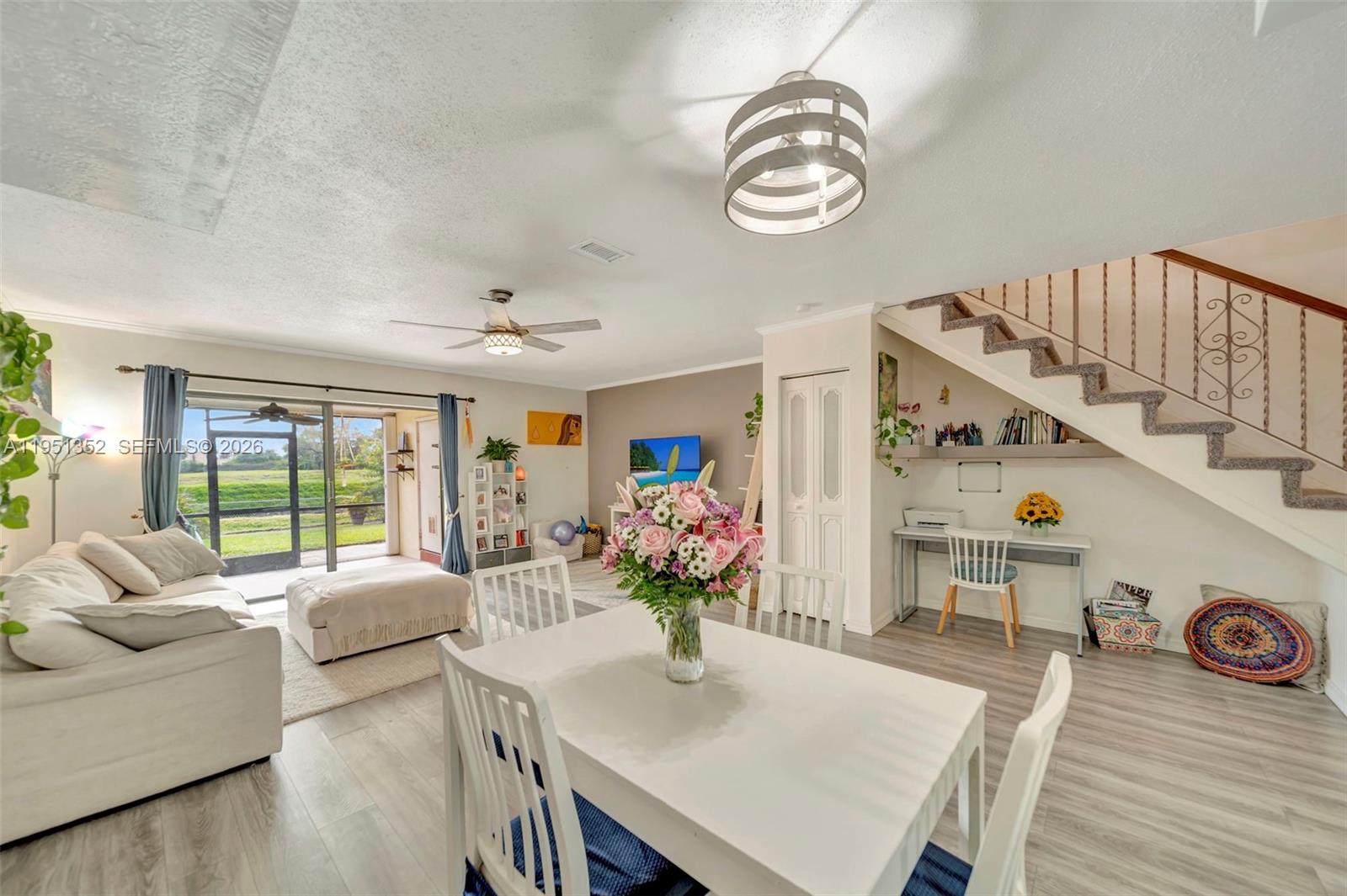 SANDPIPER POINT - Residential